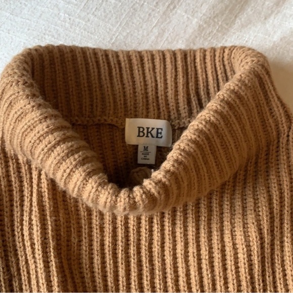 BKE Buckle Sweater - Picture 3 of 3